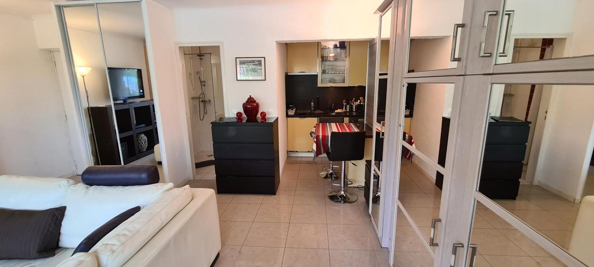 Apartment Croix Des Gardes